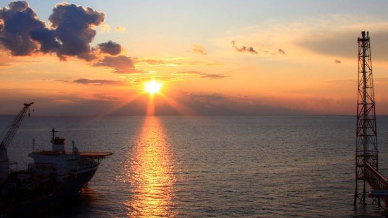 Iran Threatens Regional Energy Sites After South Pars Strike