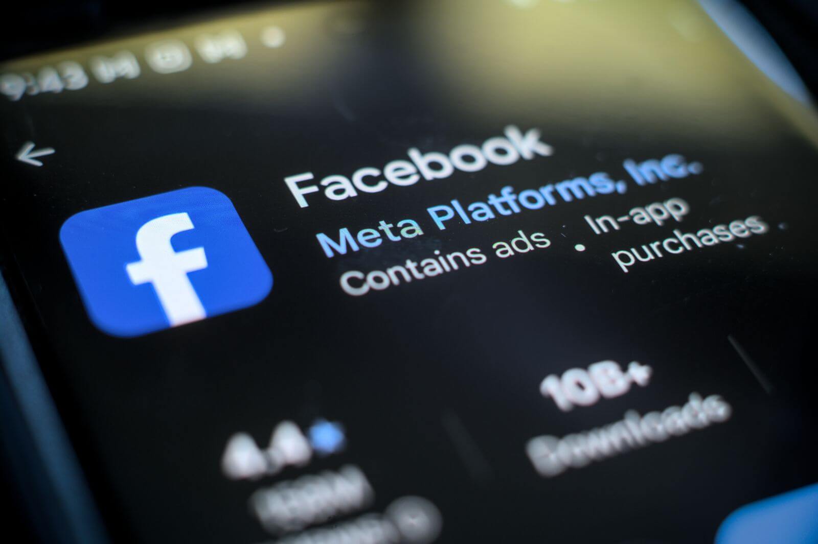 Meta Platforms Just Delayed Its Avocado AI Rollout. Should You Sell META Stock?