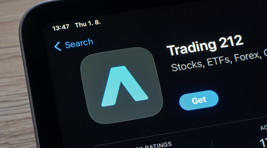 Trading 212 Pushes into Private Pensions After Five-Year Wait