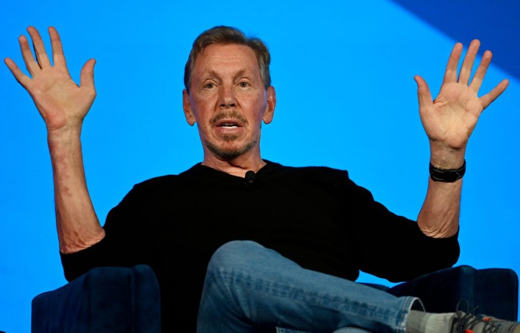 Larry Ellison Leaves Hawaii, Declares 3M Florida Compound His Official Residence — Minutes From Trump’s Mar-a-Lago