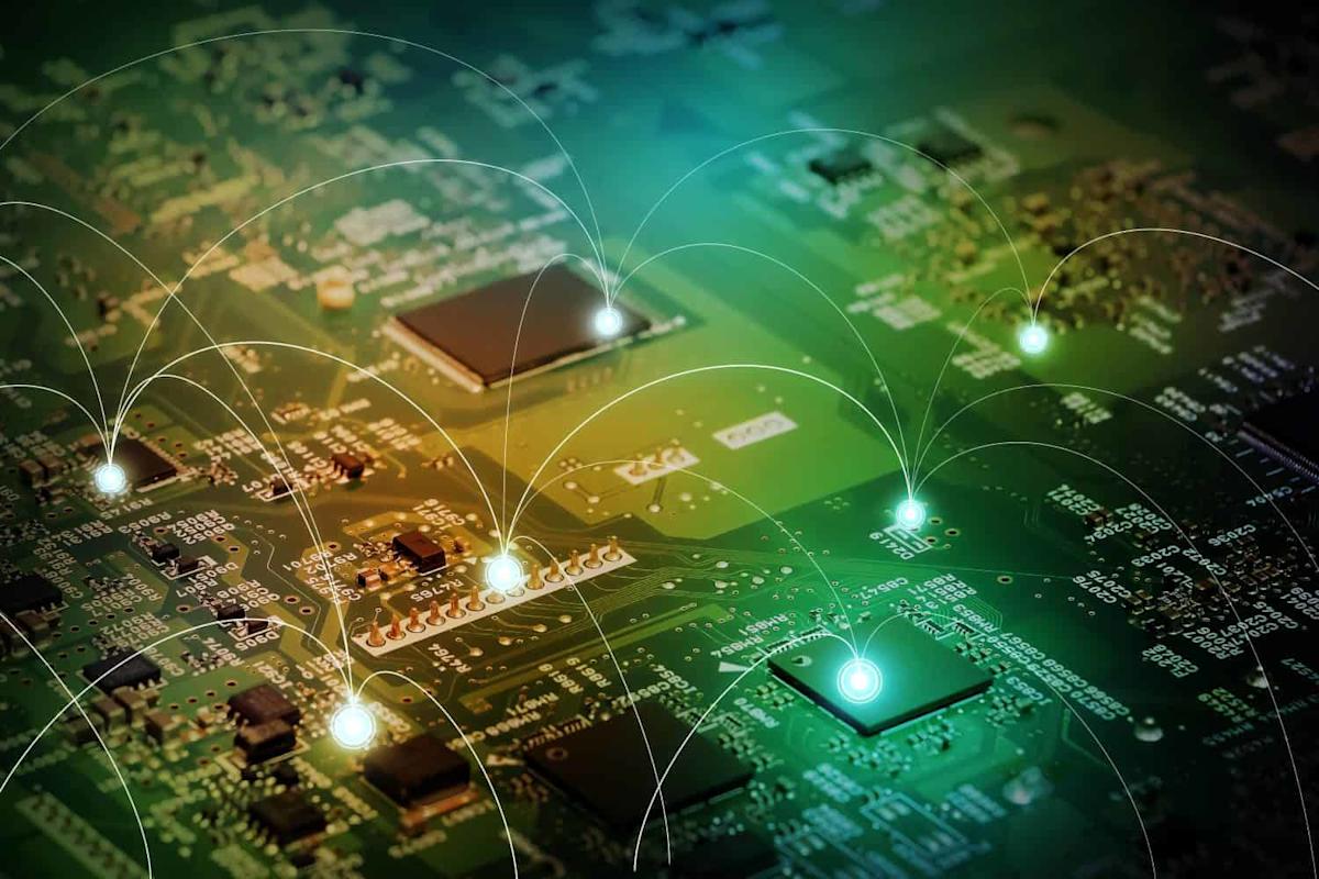 Two RF Chip Giants Fighting for the Same 5G Dollar Two RF Chip Giants Fighting for the Same 5G Dollar