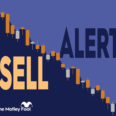 Is Dave Stock a Buy or Sell After a Director Dumped 30,000 Shares Worth .4 Million?