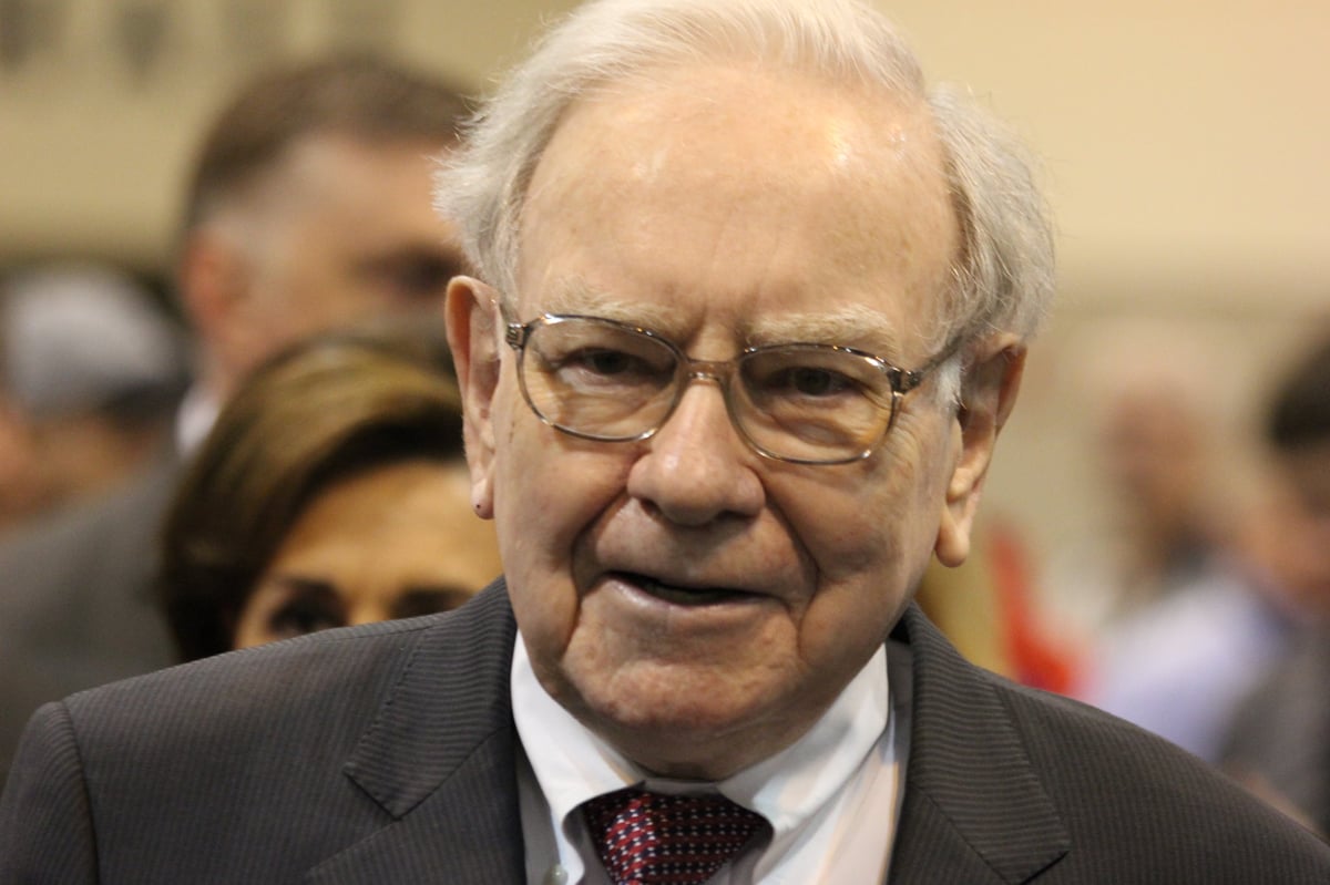 3 Top Buffett Stocks to Buy and Hold for the Long Haul